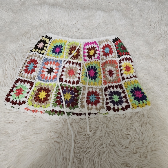 SHEIN Dresses & Skirts - SHEIN Pink and White Skater Mini Skirt with Tie Front